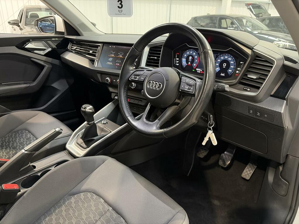 Audi A1 1.0 Tfsi 30 Citycarver S Tronic Euro 6 Ss White #14