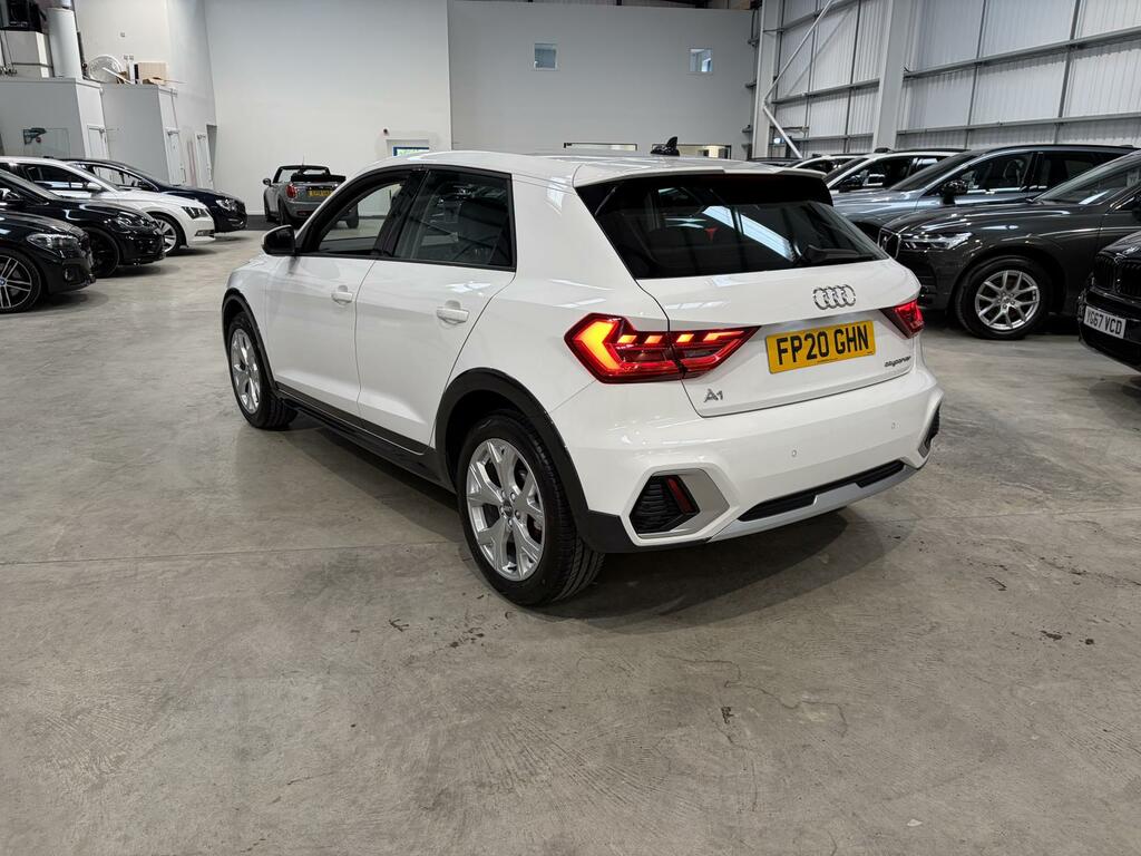 Audi A1 1.0 Tfsi 30 Citycarver S Tronic Euro 6 Ss White #7