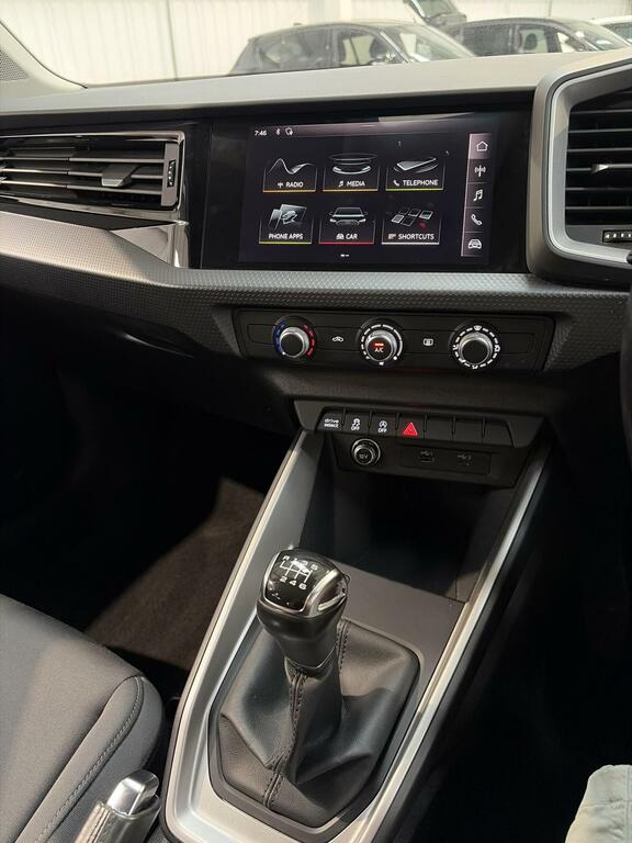 Audi A1 1.0 Tfsi 30 Citycarver S Tronic Euro 6 Ss White #18