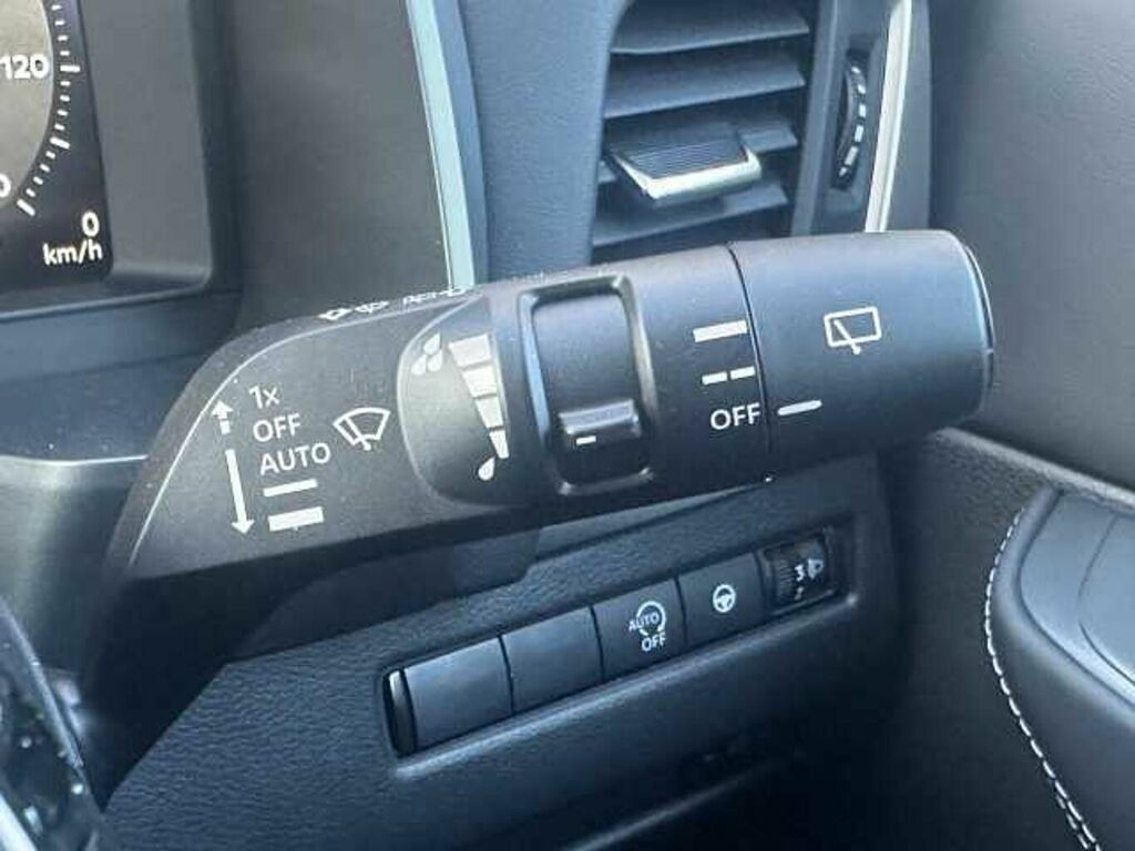 Nissan Qashqai 1.5 205 E-power N-connecta With Glass Roof Pa Black #24