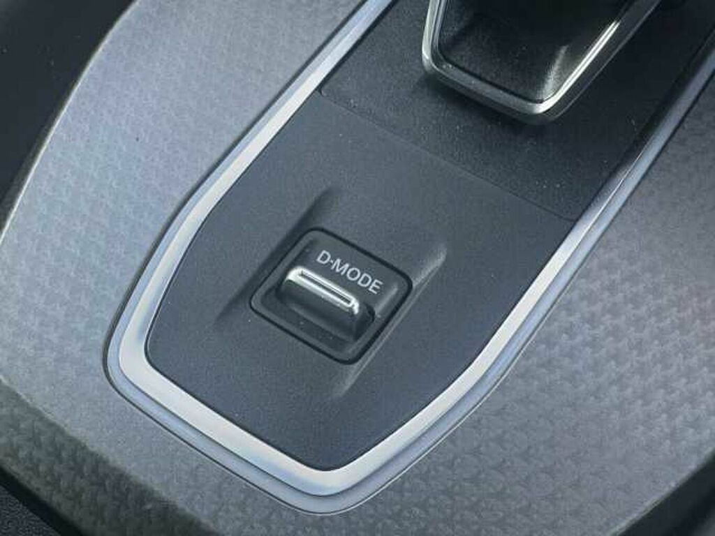Nissan Qashqai 1.5 205 E-power N-connecta With Glass Roof Pa Black #28