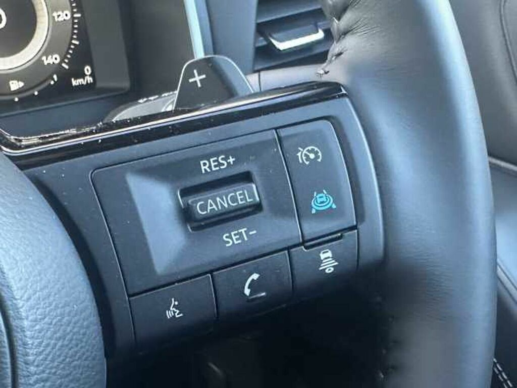 Nissan Qashqai 1.5 205 E-power N-connecta With Glass Roof Pa Black #25
