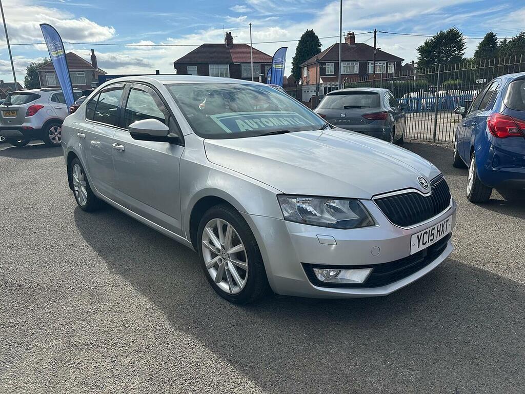 Skoda Octavia 2.0 Tdi Elegance Hatchback Dsg Euro 5 YC15HXT Silver