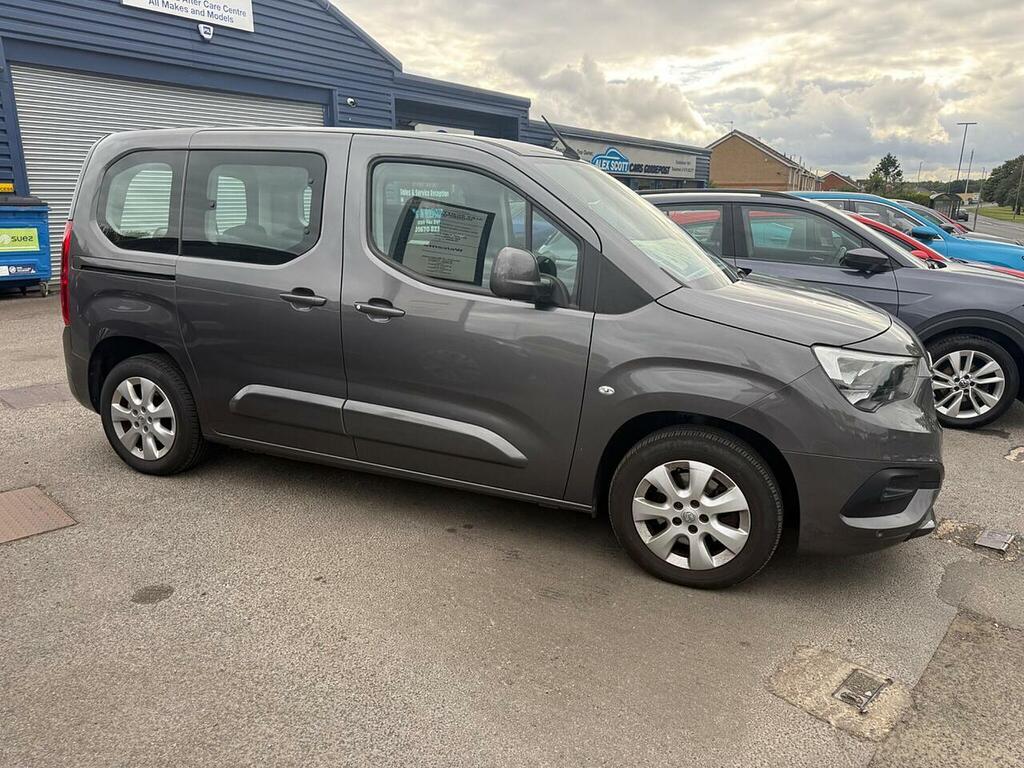 Vauxhall Combo Life 1.5 Turbo D Blueinjection Energy Mpv Ma Grey #4