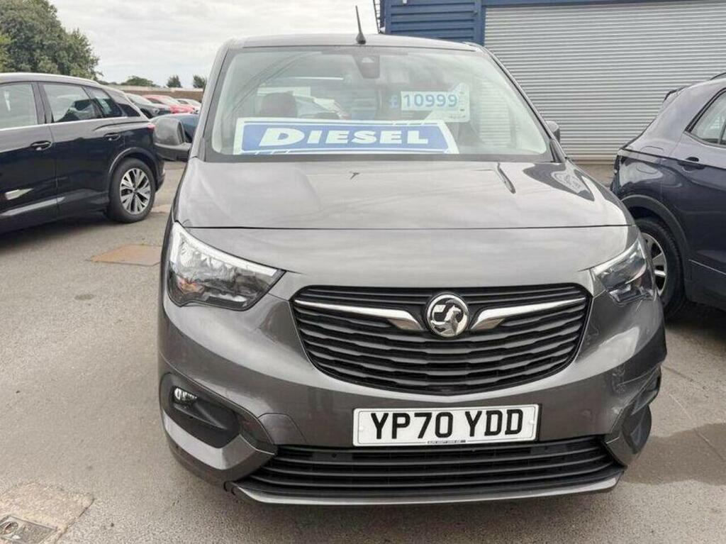 Vauxhall Combo Life 1.5 Turbo D Blueinjection Energy Mpv Ma Grey #2