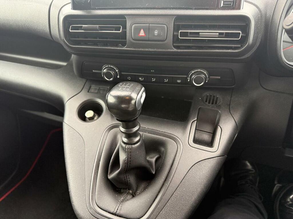 Vauxhall Combo Life 1.5 Turbo D Blueinjection Energy Mpv Ma Grey #17