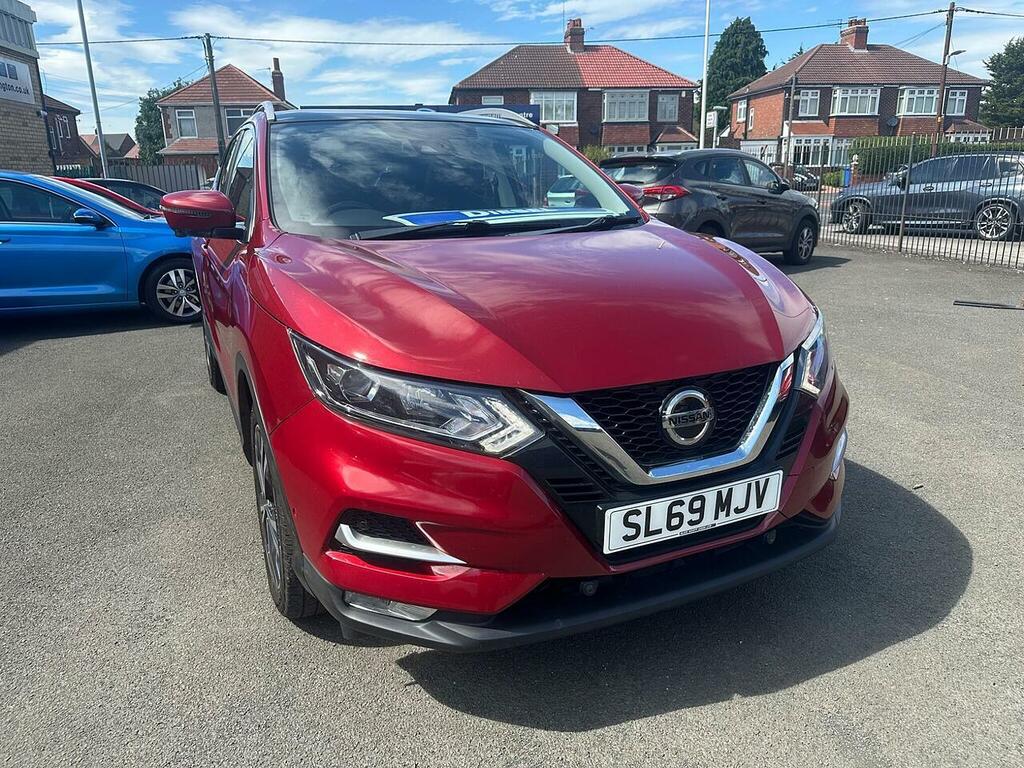 Nissan Qashqai 1.5 Dci N-connecta Euro 6 Ss Suv 1.5 Red #2