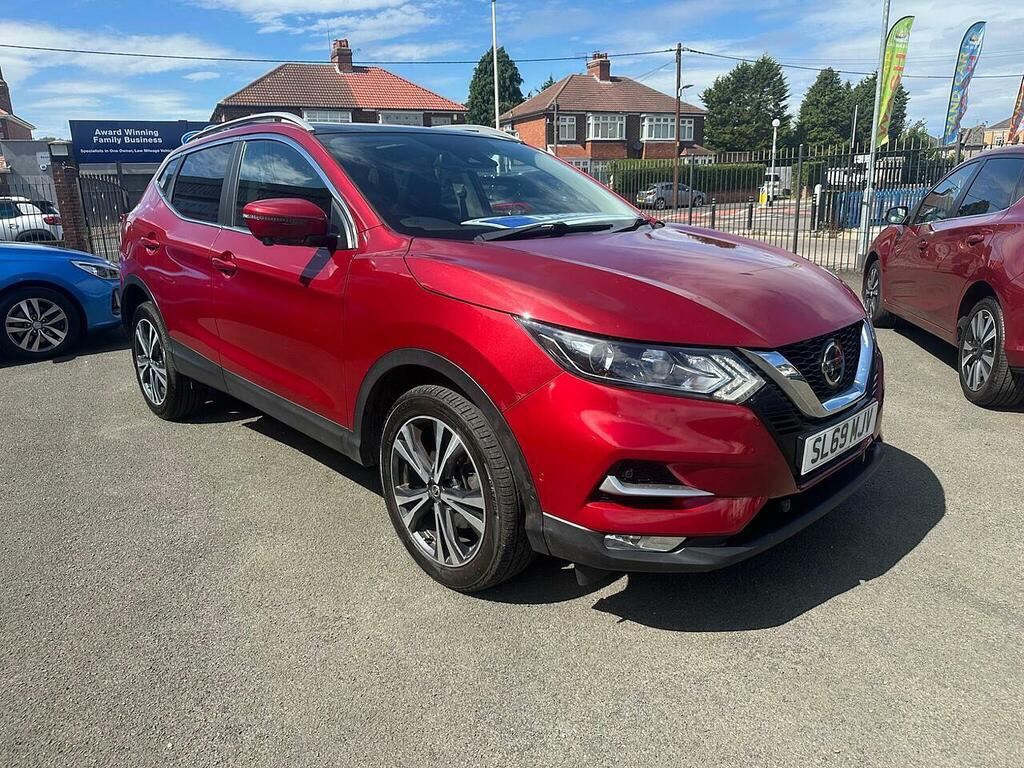 Nissan Qashqai 1.5 Dci N-connecta Euro 6 Ss Suv 1.5 Red