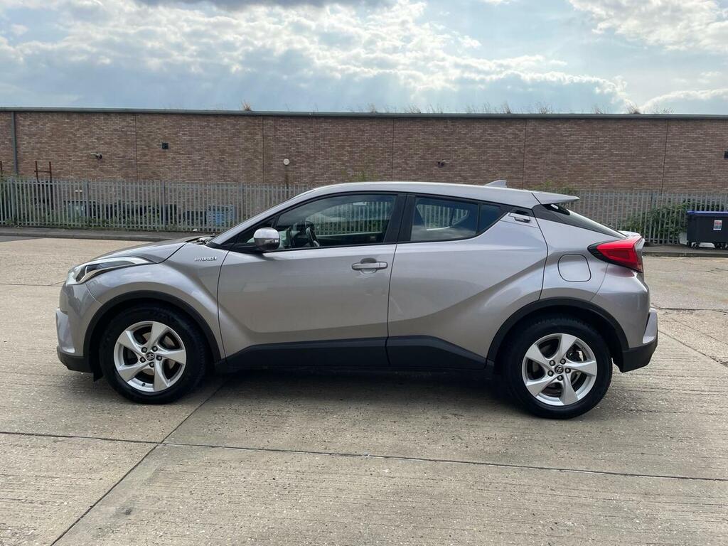 Toyota C-Hr Hybrid EF19KJX #6