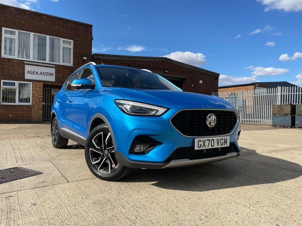MG ZS Petrol