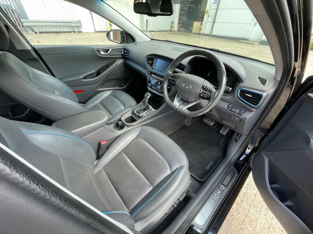 Hyundai Ioniq Premium Se Grey #8