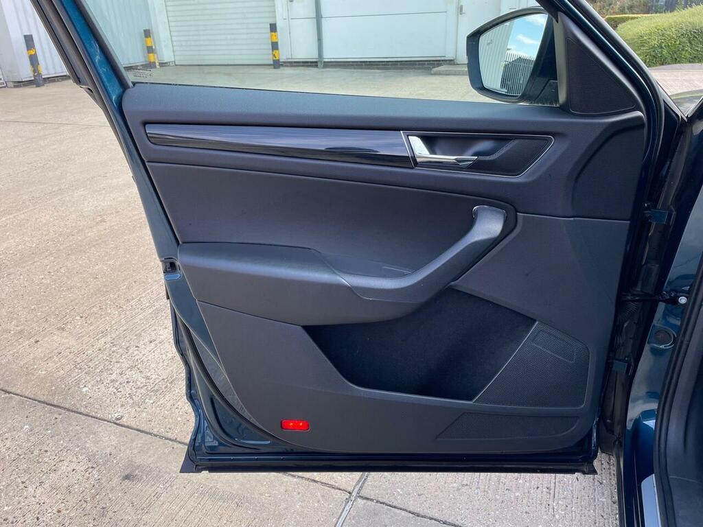 Skoda Kodiaq 1.4 Se Tsi 124 Bhp Grey #55