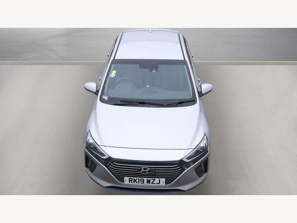 Hyundai Ioniq Hybrid #2