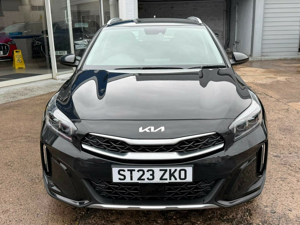 Kia Xceed 1.5 T-gdi 2 Euro 6 Ss Black #3