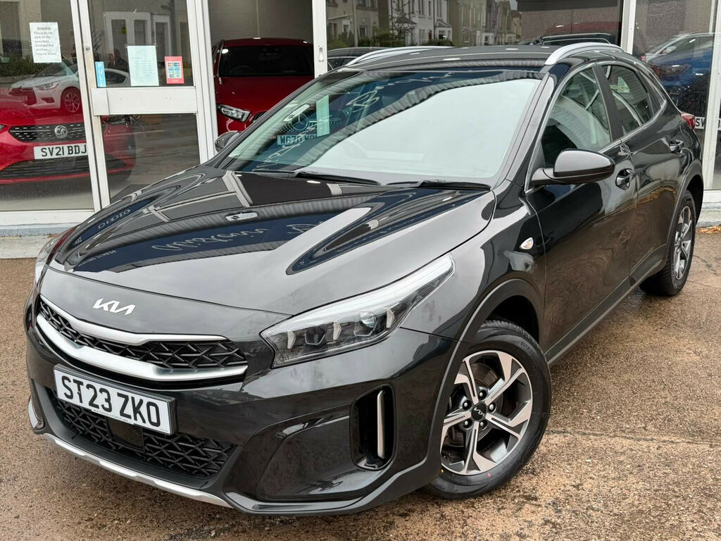 Kia Xceed 1.5 T-gdi 2 Euro 6 Ss Black #4