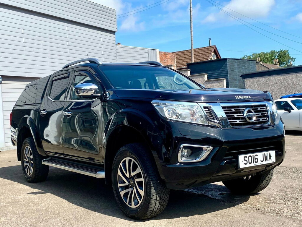 Nissan Navara 2.3 Dci Tekna 4Wd Euro 5 Black #2