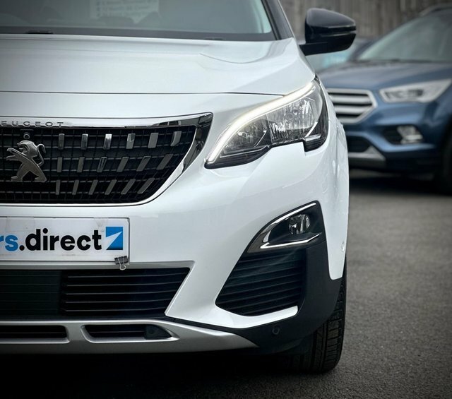 Peugeot 3008 1.2 Puretech Allure White #6