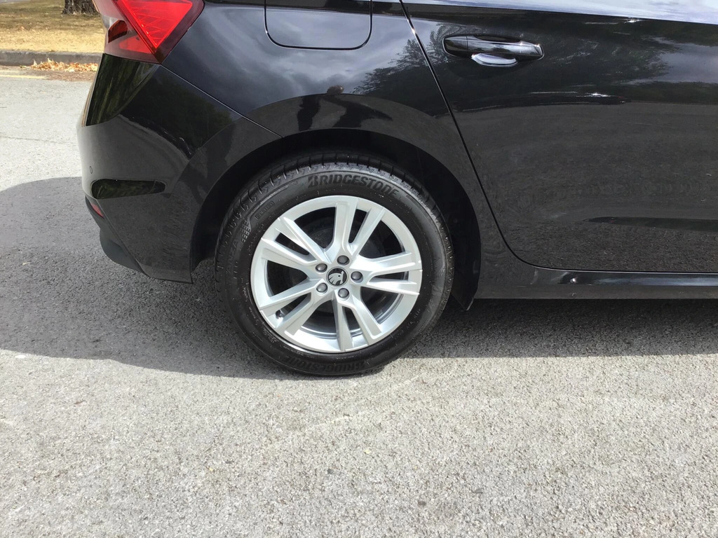 Skoda Fabia 1.0 Tsi 116 Se Edition Dsg Grey #10