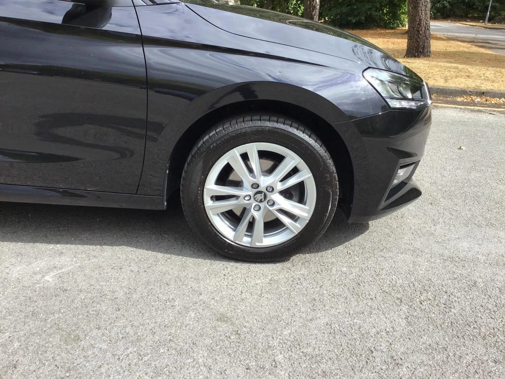 Skoda Fabia 1.0 Tsi 116 Se Edition Dsg Grey #9