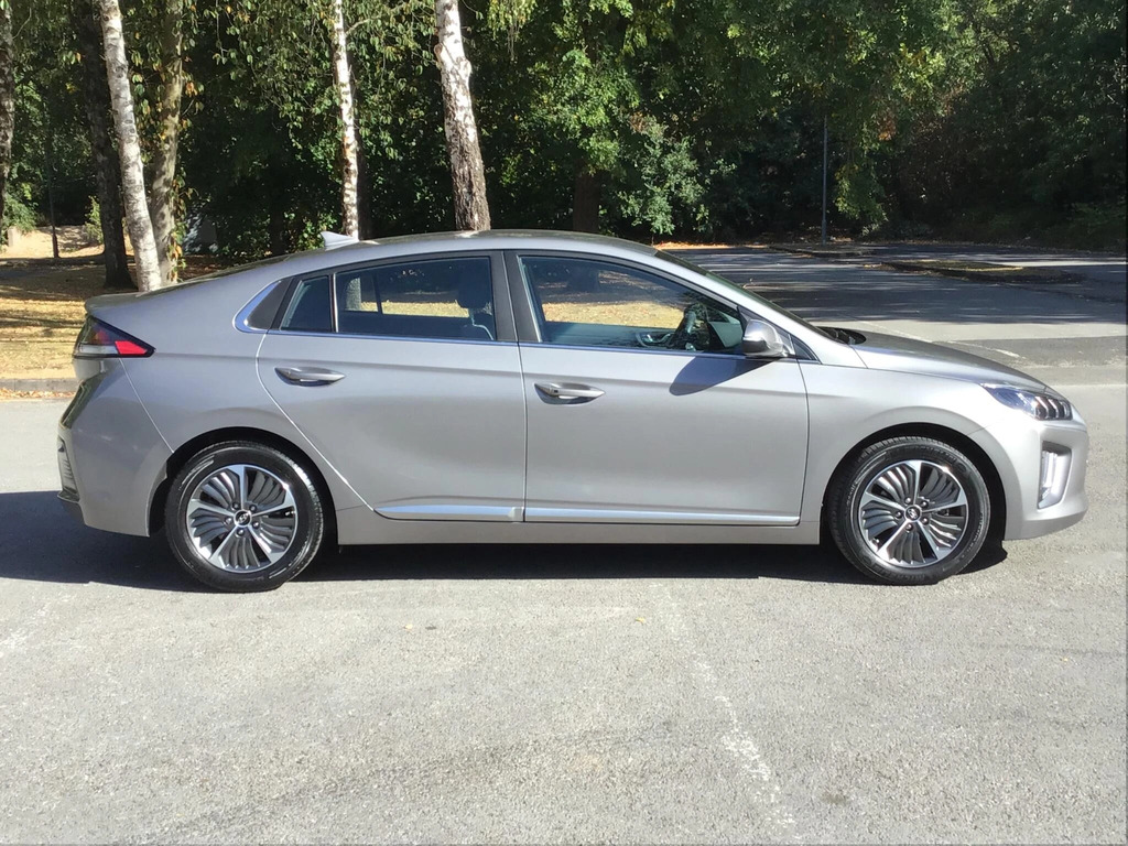 Hyundai Ioniq 1.6 H-gdi 8.9Kwh Premium Dct Euro 6 Ss Grey #2
