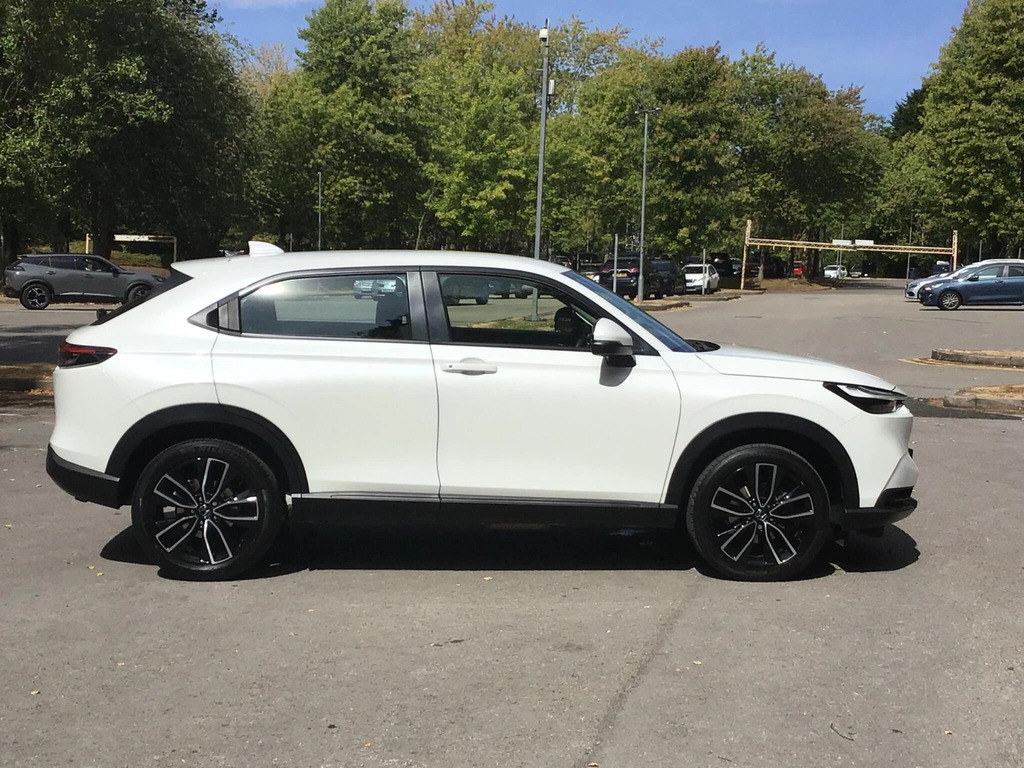 Honda Hr-V 1.5 H I-mmd Elegance Cvt Euro 6 Ss White #2