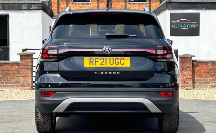 Volkswagen T-Cross 1.0 Tsi R Line Suv Dsg Black #4