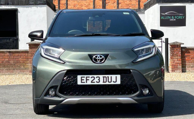 Toyota Aygo X 1.0 Vvt-i Exclusive Euro 6 Ss Green #3