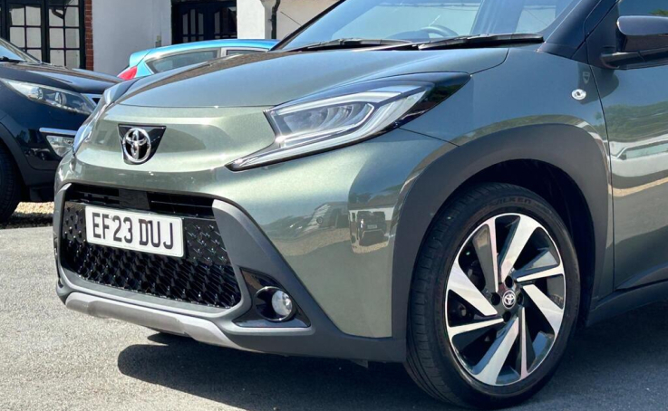 Toyota Aygo X 1.0 Vvt-i Exclusive Euro 6 Ss Green #8