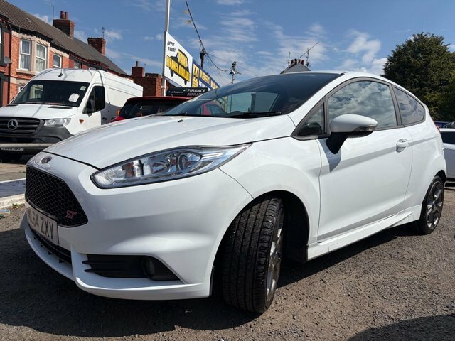 Ford Fiesta 1.6T Ecoboost St-3 Hatchback Eur White #3