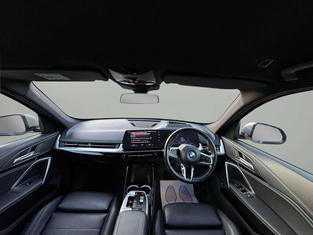 BMW iX 30 66.5Kwh M Sport Xdrive 11Kw Charger Grey #4