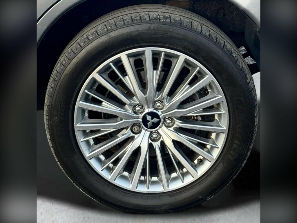 Mitsubishi Outlander 2.3 Di-d Juro 147 Bhp Black #68