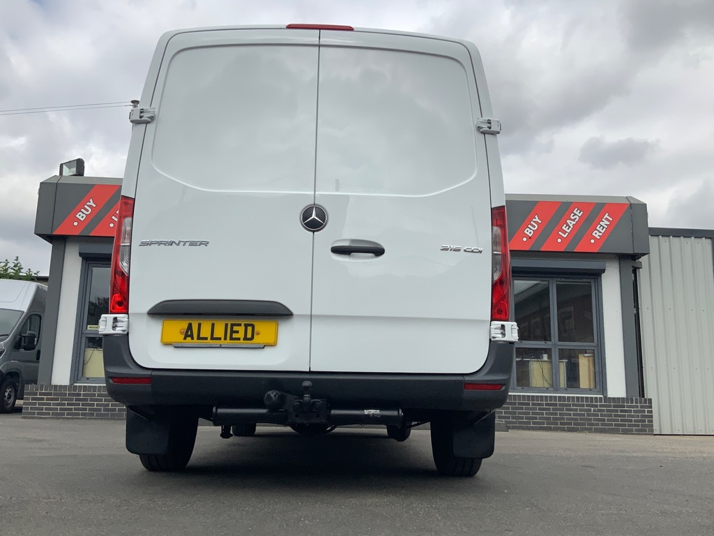 Mercedes-Benz Sprinter 315 Cdi L2h1 Mwb Low Roof Progressive White #6