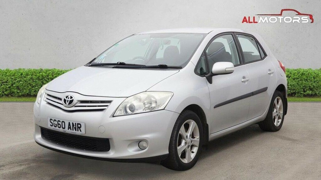 Toyota Auris 1.33 Dual Vvt-i Tr Euro 4 Ss Silver #2