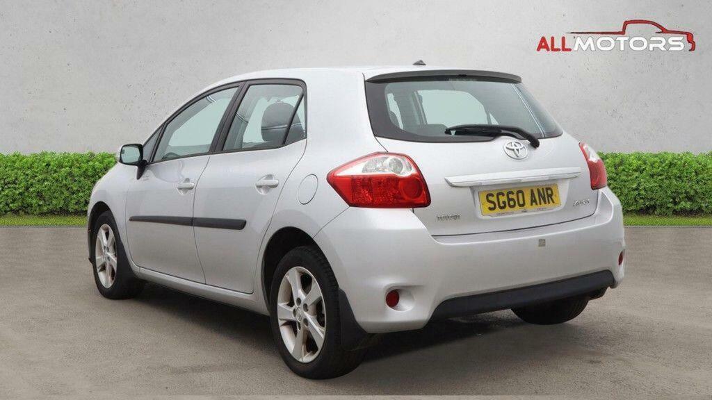 Toyota Auris 1.6 V-matic Tr Grey #16