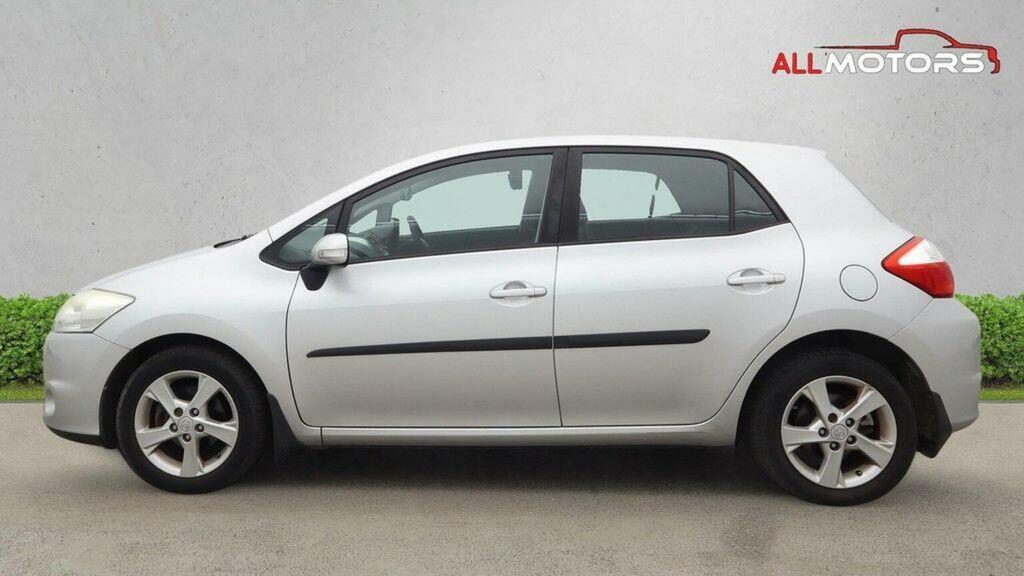 Toyota Auris 1.33 Dual Vvt-i Tr Euro 4 Ss Silver #6