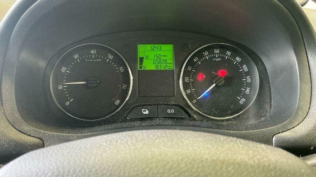 Skoda Fabia Hatchback 1.2 Se Euro 5 201414 Silver #12