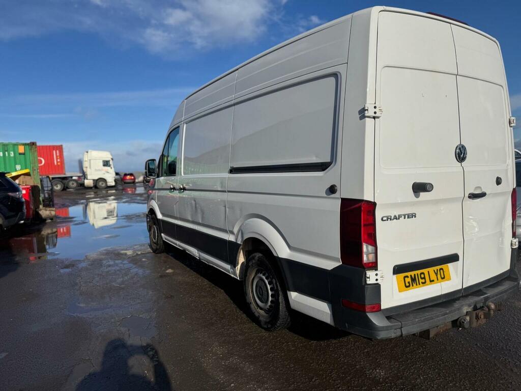 Volkswagen Crafter 2.0 Tdi Cr35 Trendline Rwd Mwb High Roof Euro 6 S White #4