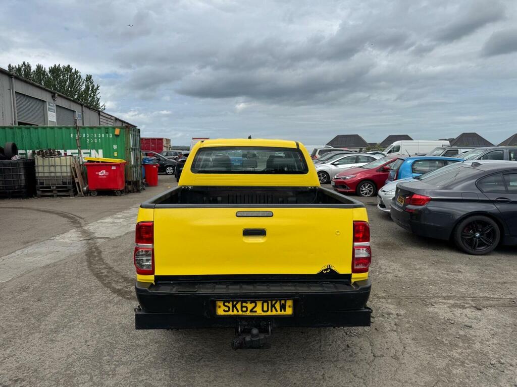 Toyota HILUX 2.5 D-4d Hl2 4Wd Euro 5 Yellow #6