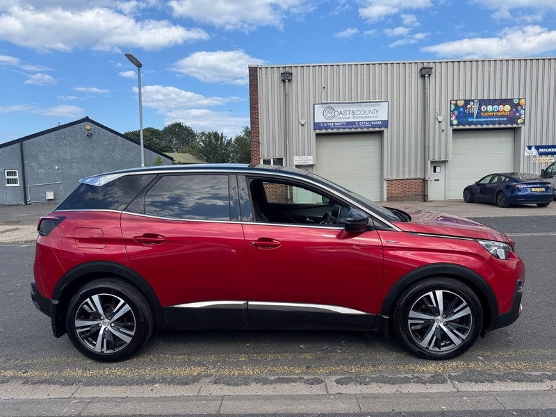 Peugeot 3008 Bluehdi S S Gt Red #4