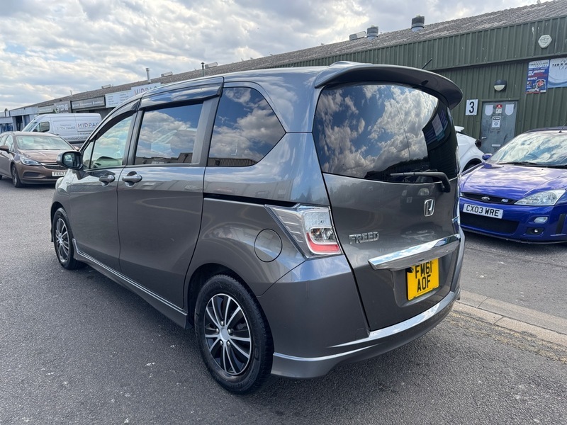 Honda Freed Mpv Grey #5