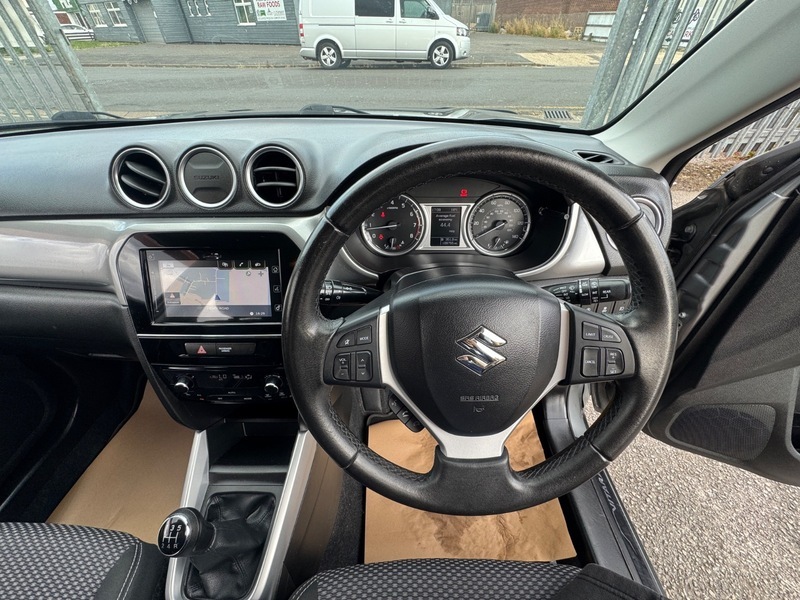 Suzuki Vitara Suv 1.6 Sz-t Euro 6 Ss 201616 White #16
