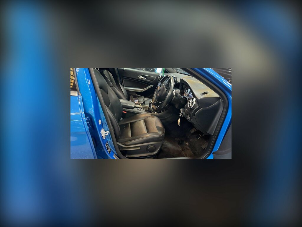 Mercedes-Benz A Class 1.6 A180 Sport Edition Euro 6 Ss Blue