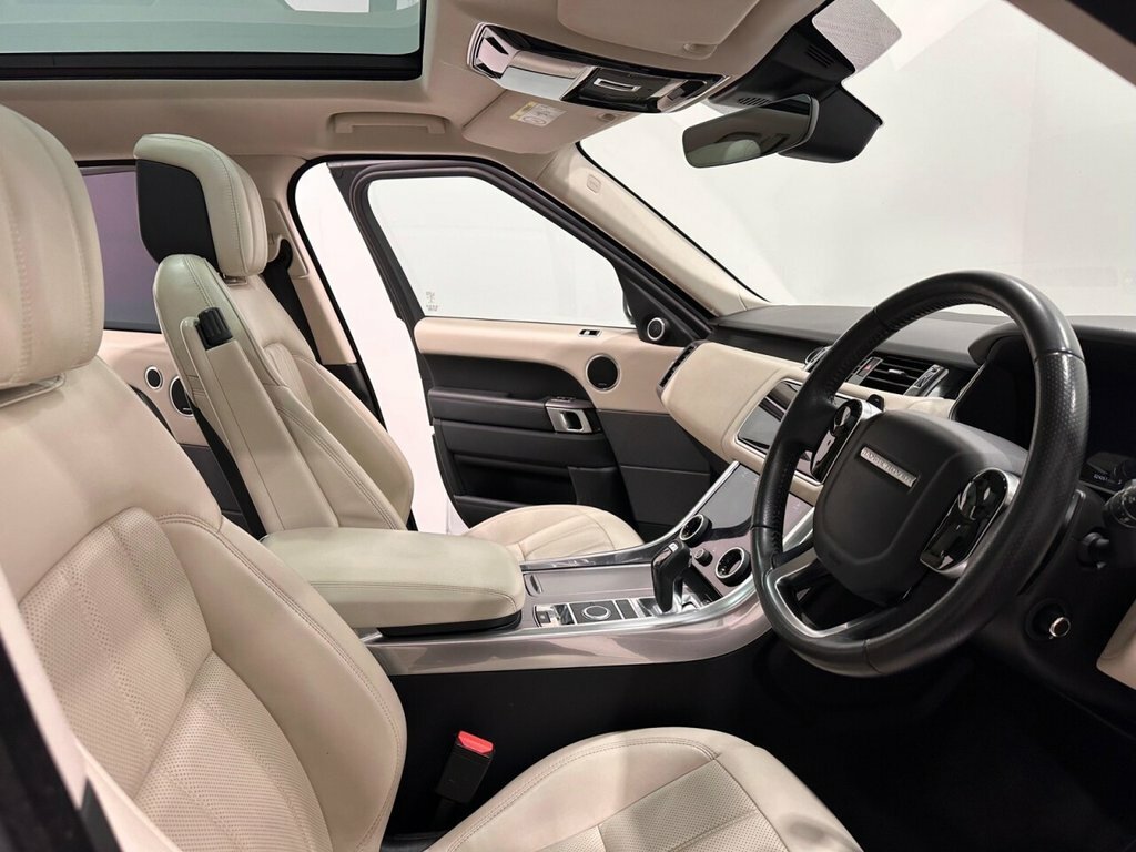 Land Rover Range Rover Sport 3L Hse VX69UBG White #5