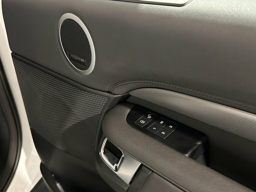 Land Rover Discovery Discovery Sport R-dynamic Hse D Grey #17
