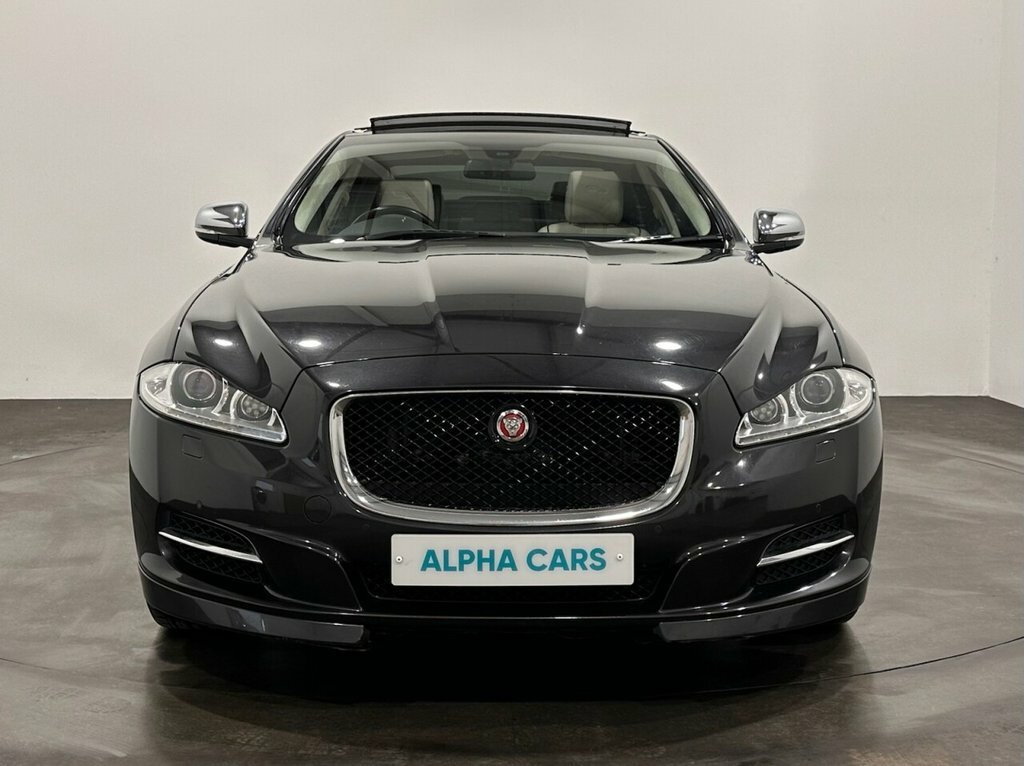 Jaguar XJ 3L Portfolio Grey #5