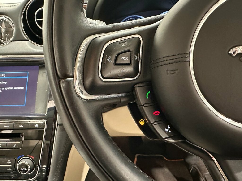 Jaguar XJ 3.0D V6 Portfolio Euro Red #29