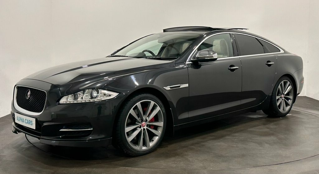 Jaguar XJ 3L Portfolio Grey #2