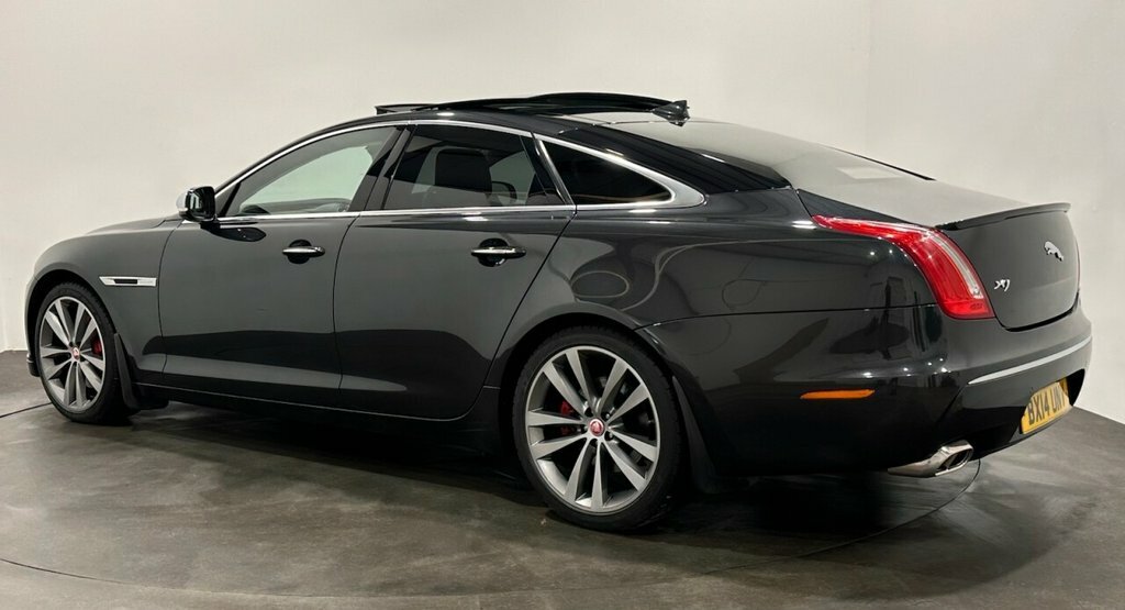 Jaguar XJ 3L Portfolio Grey #3