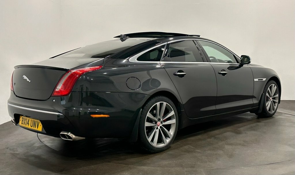 Jaguar XJ 3L Portfolio Grey #4