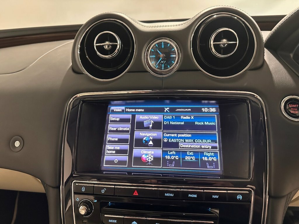 Jaguar XJ 3.0D V6 Portfolio Euro Red #25
